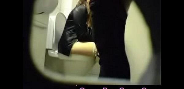  Chubby amateur teen toilet pussy ass hidden spy cam voyeur - QueenPornCams.com
